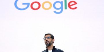 Sentuh Rp13,6 Kuadriliun, Saham Google Pepet Apple & Microsoft