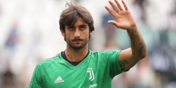Tinggalkan Juventus, Mattia Perin Kembali ke Genoa