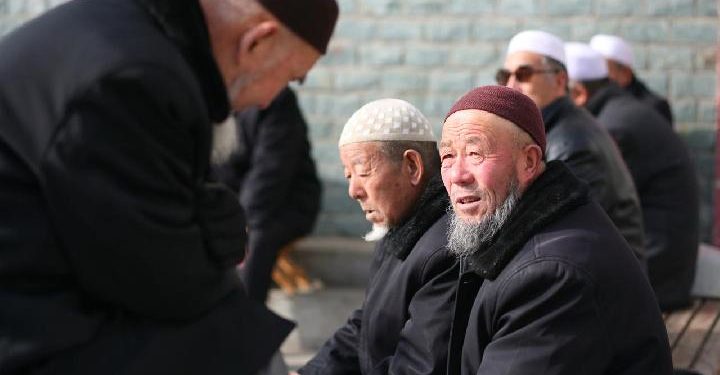 HRW Kecam China atas Kondisi Buruk Muslim Uighur