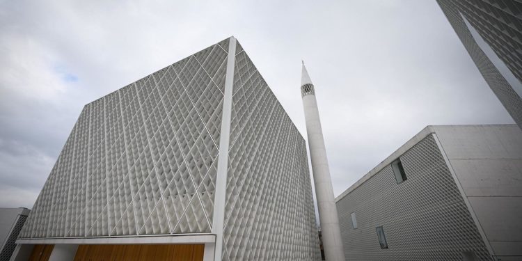 Setelah 50 Tahun, Umat Muslim di Slovenia Miliki Masjid yang Pertama