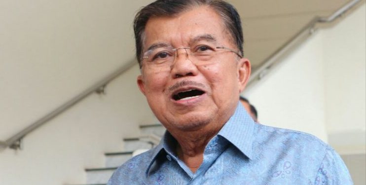 Cegah Corona, Jusuf Kalla Imbau Umat Bersalaman dari Hati
