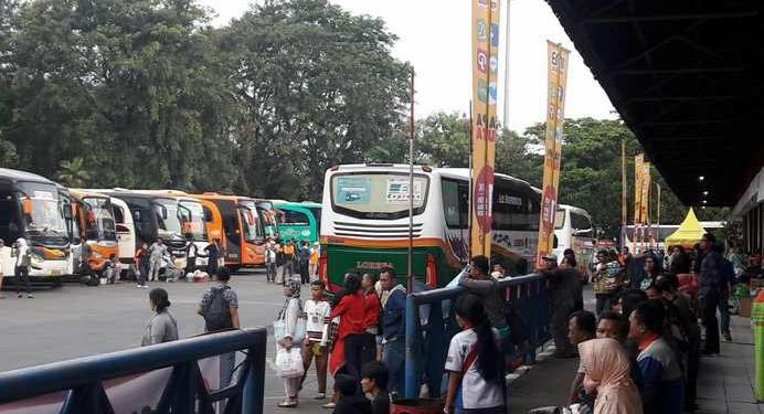 Pemerintah Mulai Kaji Kebijakan Larangan Mudik Cegah Corona
