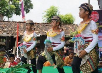 Kesbangpol Jateng & DPD PAPPRI Tanamkan Nilai Kebangsaan Melalui Pentas Seni