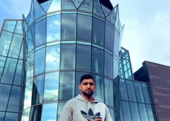 Amir Khan Relakan Gedung Mewahnya Untuk Rumah Sakit Corona