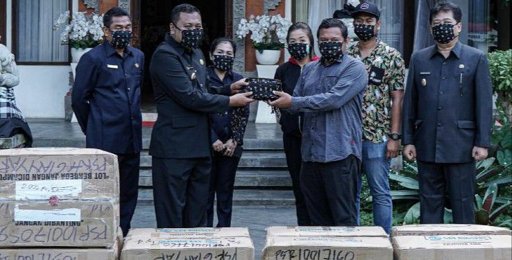 Cegah Penyebaran Virus Corona, Bali United Donasikan 20 Ribu Masker