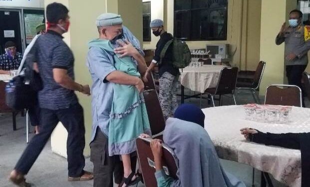 Dinyatakan Bebas, Tiga Mantan Napiter asal Tasikmalaya Disambut Haru Keluarga