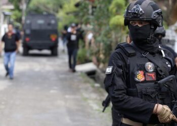 Densus 88 Cokok Dua Terduga Teroris di Ambon