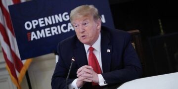 Donald Trump Tandatangani UU Sanksi Atas Penindasan Muslim Uighur