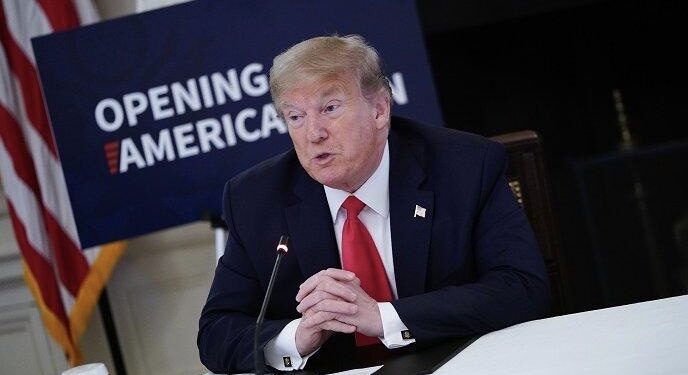 Donald Trump Tandatangani UU Sanksi Atas Penindasan Muslim Uighur