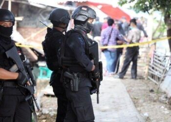 Densus 88 Bekuk Seorang Terduga Teroris di Cirebon