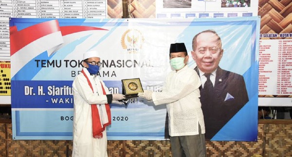 Pimpinan MPR Ajak Masyarakat Jaga dan Lestarikan Pancasila