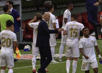 Real Madrid Pastikan Gelar Juara Setelah Tekuk Villarreal 2-1