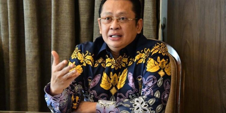 Ketua MPR Ajak Masyarakat Saling Bantu Atasi Dampak Pandemi COVID-19