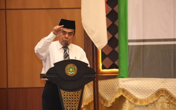 Kemenag akan Lakukan Evaluasi Kurikulum Darurat Pesantren