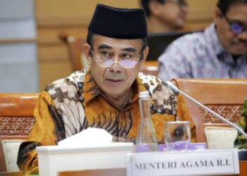 Menag Tepis Isu RUU Ciptaker Bisa Pidanakan Kiai Pesantren
