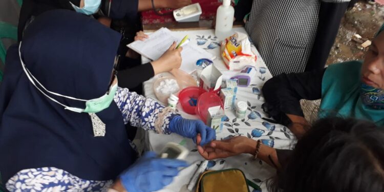 Tak Bosan Peduli Masyarakat, Gesfer Kembali Gelar Baksos Cek Gula Darah Gratis