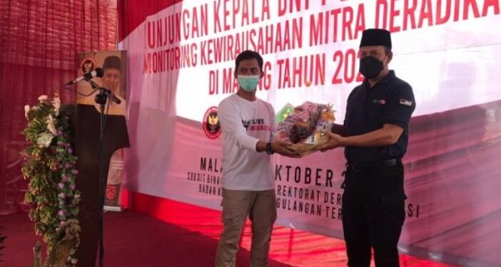 Kepala BNPT Dukung Penuh Mantan Napiter Jadi Pengusaha Makanan Ringan