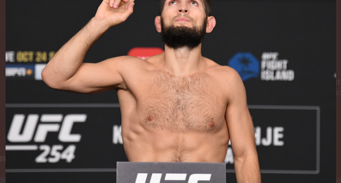 Khabib Diusulkan Jadi Pahlawan Rusia