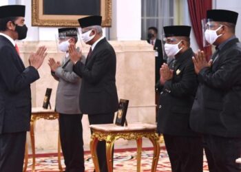 6 Tokoh Dianugerahkan Pahlawan Nasional di Hari Pahlawan 2020