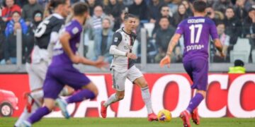 Juventus Dibantai Fiorentina 0-1 di Kandang