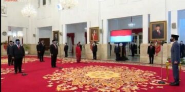 Resmi, Presiden Jokowi Lantik 6 Menteri dan 5 Wamen Baru