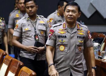 Kapolri Perintahkan Jajarannya Untuk Bantu Sukseskan Program Vaksinasi