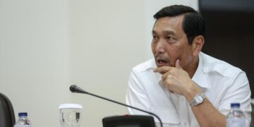 Menko Luhut Pastikan Vaksinasi Dimulai Rabu dan Dampaknya Mulai Kelihatan 3 Bulan ke Depan
