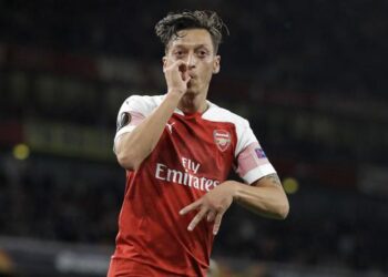 Fenerbahce Jelaskan Transfer Mesut Oezil dari Arsenal