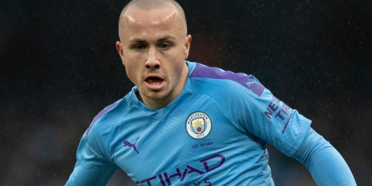 Angelino Menyesal Main di Man City, Ini Alasannya