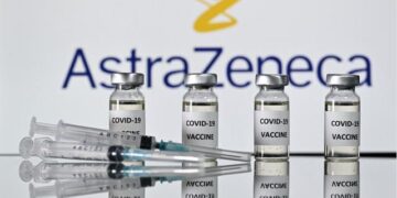 Juru Bicara Kemenkes Sebut Vaksin AstraZeneca dapat Digunakan Untuk Lansia