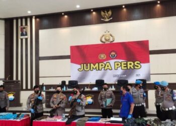 Polisi Sebut 19 Tersangka Teroris Adalah Anggota FPI Makassar