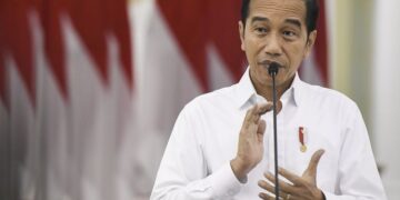 Presiden Jokowi Rapat dengan Sejumlah Gubernur Bahas Soal PPKM