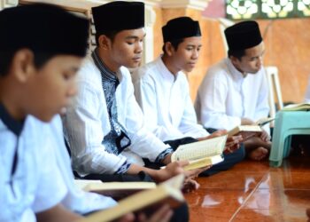 Respon Pernyataan Ahok, Waryono Sebut Para Kiai Andalkan Koceknya Secara Mandiri