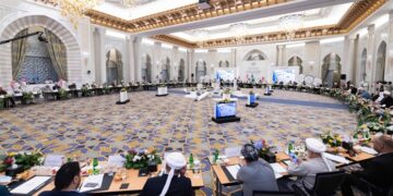 Bahas Persatuan dan Koeksistensi, Ulama Sunni dan Syiah Irak Bertemu di Mekah