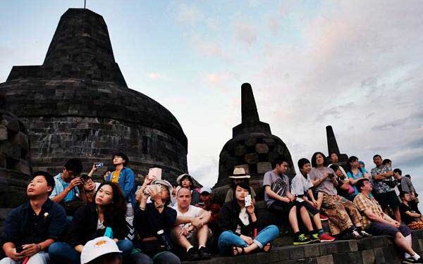 Tanggapi Wisata di Candi Borobudur, Muhammadiyah: Wisata Itu Mubah, Tak Ada Larangan Dalam Alquran