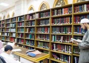 Arab Saudi Bersihkan Perpustaan Masjid dari Buku dan Konten Ekstremisme