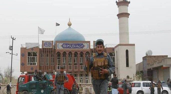Taliban: ISIS Pelaku Bom Depan Masjid di Kabul!