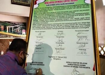 Deklarasi Pemuda Lintas Agama Untuk Perteguh Eksistensi Indonesia Dengan Keragamannya