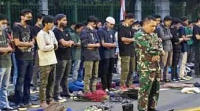 Ancam Keutuhan NKRI, Waspada Adu Domba Umat Islam dan TNI