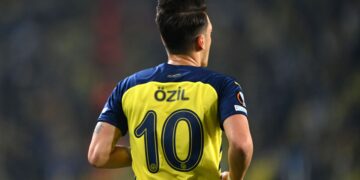 Mesut Oezil Akan Datang ke Indonesia di Akhir Bulan Mei