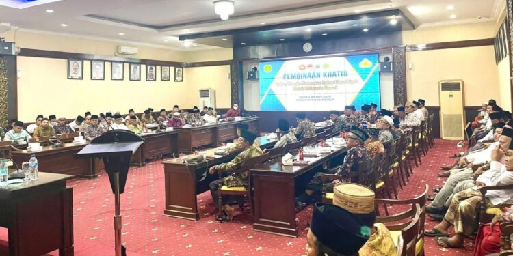 Cegah Radikalisme, Densus 88 Bina Khatib di Sumenep