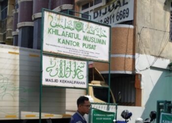 Lho Kok Ditemukan Buku dan Dokumen ISIS dan NII Saat Kantor Khilafatul Muslimin Digeledah