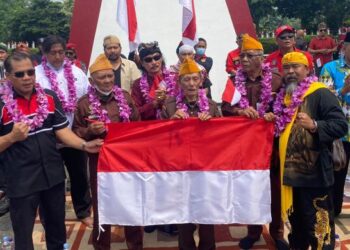 Direktur Pencegahan BNPT dan Gus Nuril Ikuti Kirab Merah Putih di Tangsel