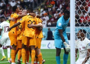 Permalukan Tuan Rumah 2-0, De Oranje Lolos ke 16 Besar sebagai Juara Grup!