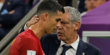 Fernando Santos: Berhenti Bicarakan Cristiano Ronaldo!