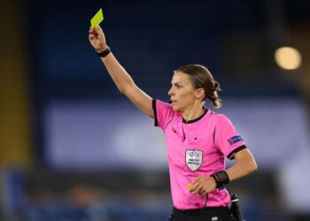 Sejarah! Wasit Perempuan Pimpin Duel Kosta Rika Vs Jerman