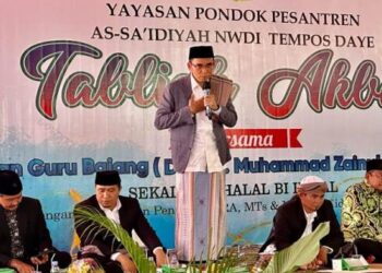 Tabligh Akbar di Lombok Barat, TGB Zainul Majdi Tekankan Persatuan
