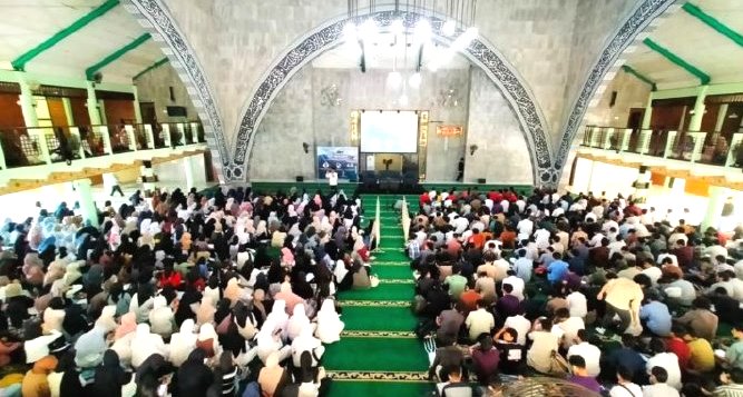 Maba UI Dibekali Penguatan Ajaran Islam Rahmatan Lil Alamin di Masjid Ukhuwah Islamiyah