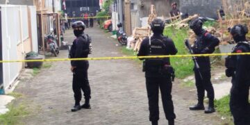 Densus 88 Tangkap 3 Terduga Teroris di Batu, Polri: Rencanakan Serang Rumah Ibadah