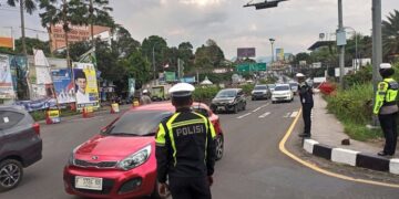 Rekayasa Lalu Lintas Satu Arah di Jalur Puncak Dihentikan, Arus Kembali Normal